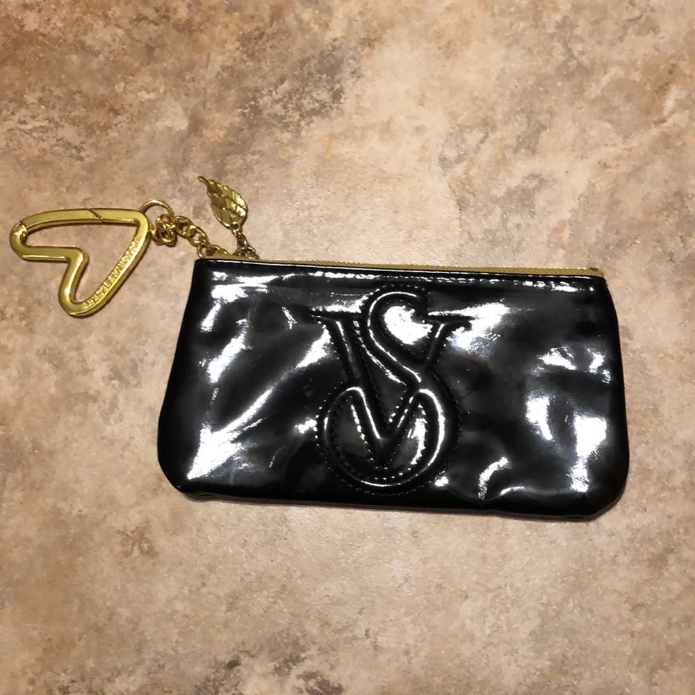 *FREE with purchase*
Small blAck and gold VS pouch/wallet - Picture 2 of 5